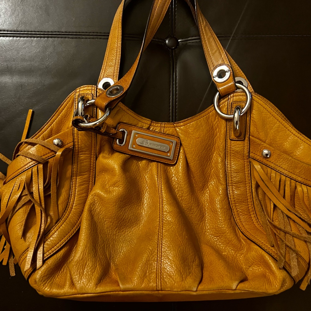 B Makowsky Fringe Leather Purse